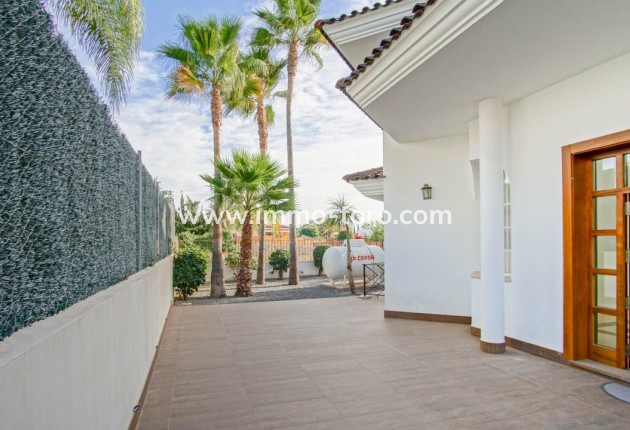 Resale - Villa - l'Alfas del Pi - Alfaz del PI Pueblo-Urbanizaciones