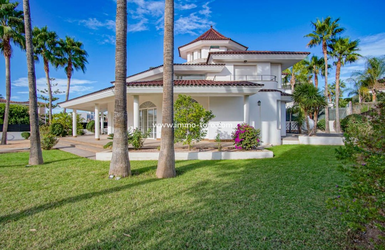 Resale - Villa - l'Alfas del Pi - Alfaz del PI Pueblo-Urbanizaciones