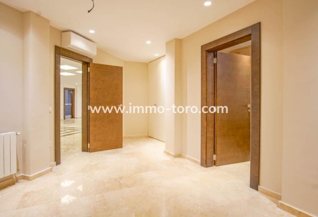 Resale - Villa - l'Alfas del Pi - Alfaz del PI Pueblo-Urbanizaciones