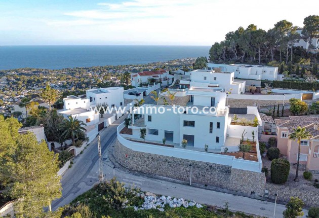 Resale - Villa - Moraira - Benimeit