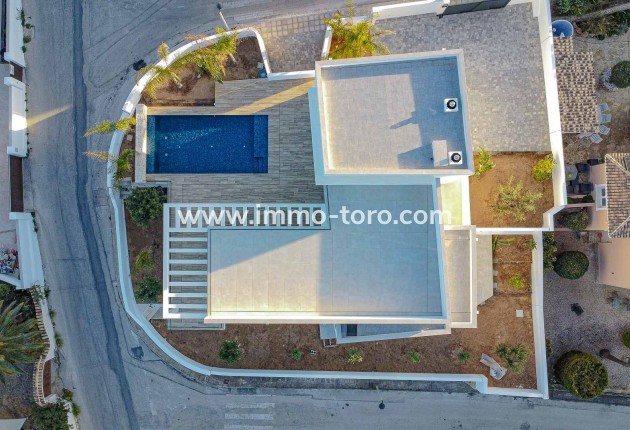 Resale - Villa - Moraira - Benimeit