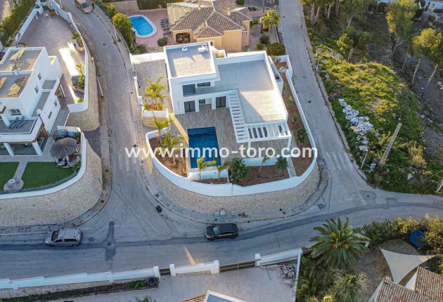 Resale - Villa - Moraira - Benimeit