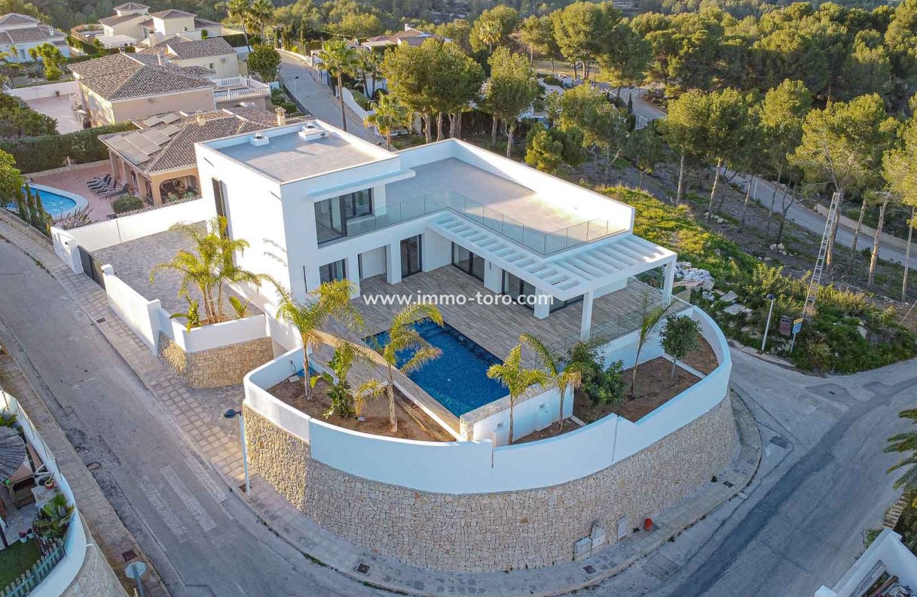 Resale - Villa - Moraira - Benimeit
