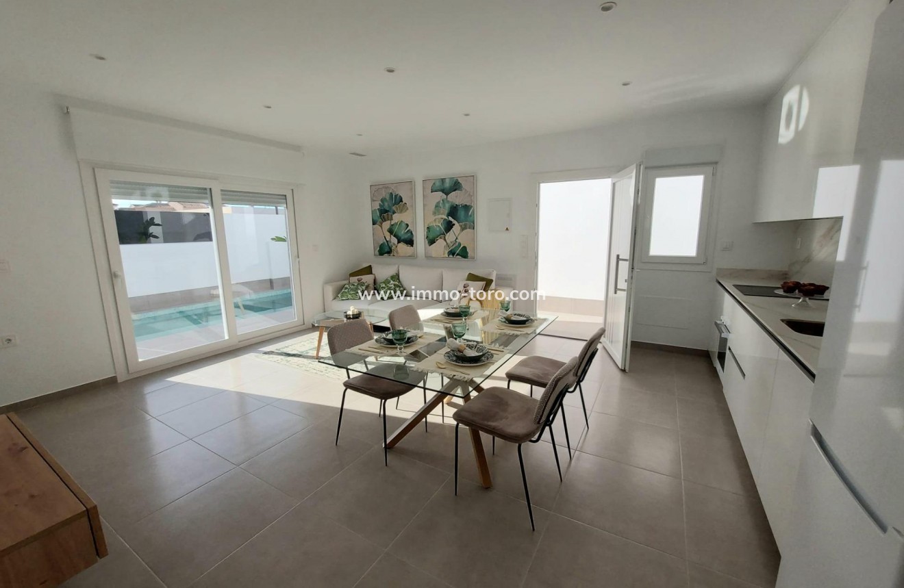 Nueva construcción  - Adosado - Torre Pacheco - Roldán