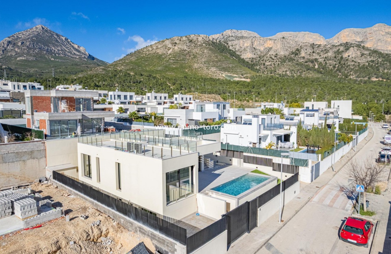 Nueva construcción  - Villa / Chalet - Polop - La Alberca