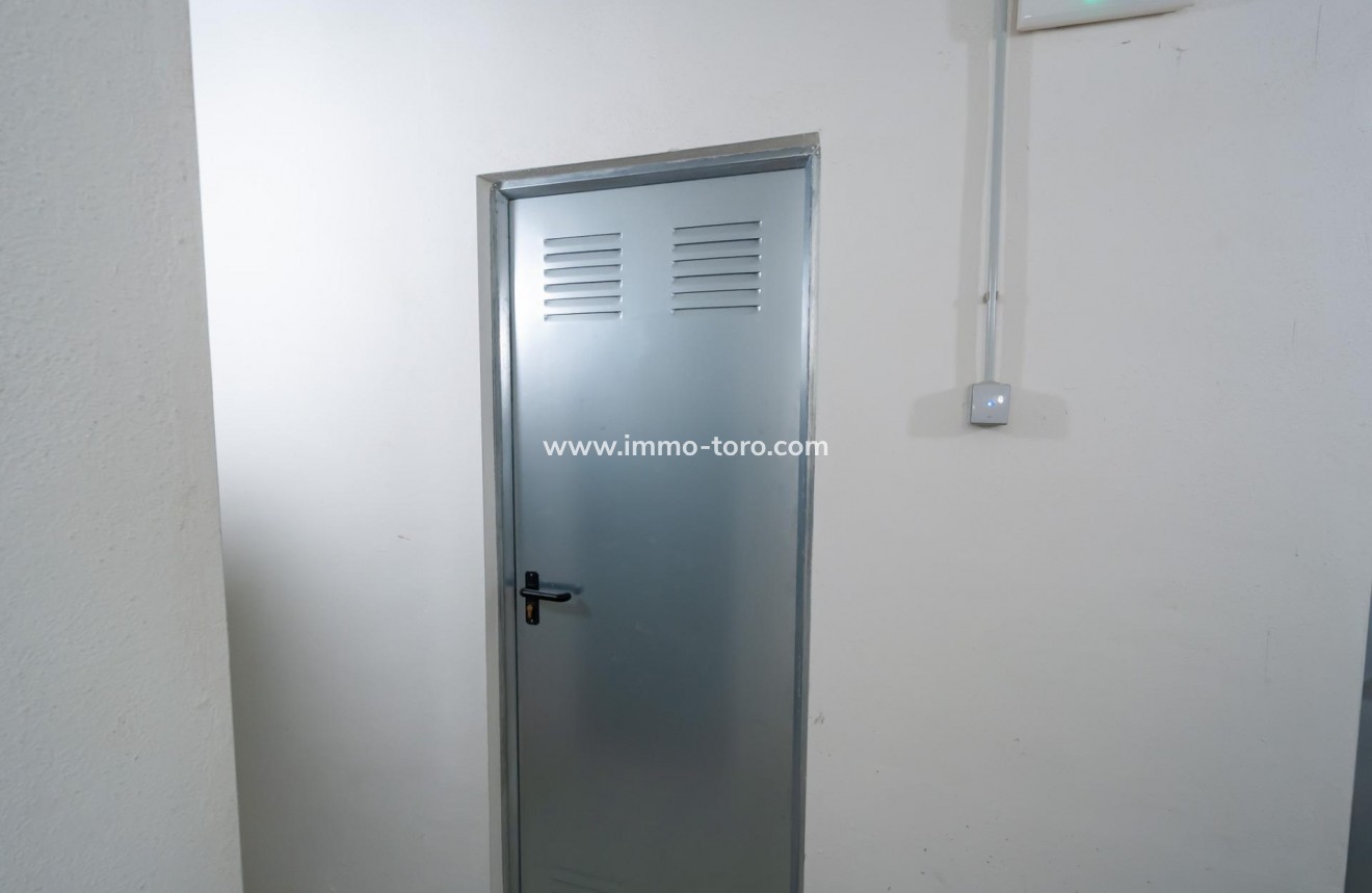 Resale - Apartment - Calpe - Playa arenal-bol