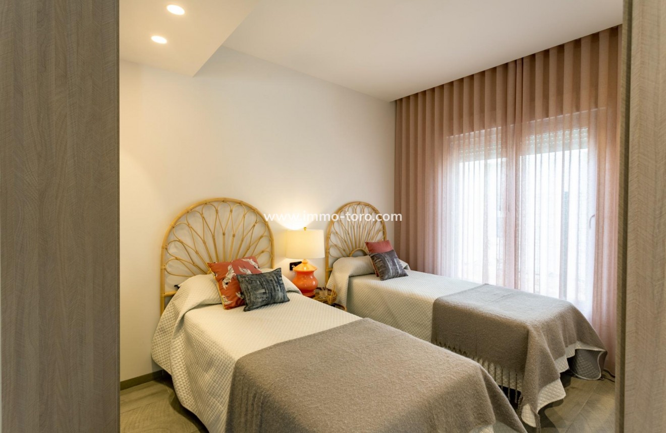 Nueva construcción  - Villa / Chalet - Algorfa - La Finca Golf