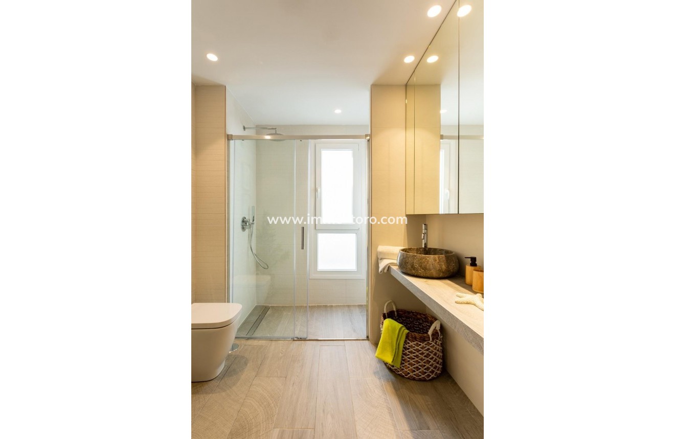 Nueva construcción  - Villa / Chalet - Algorfa - La Finca Golf