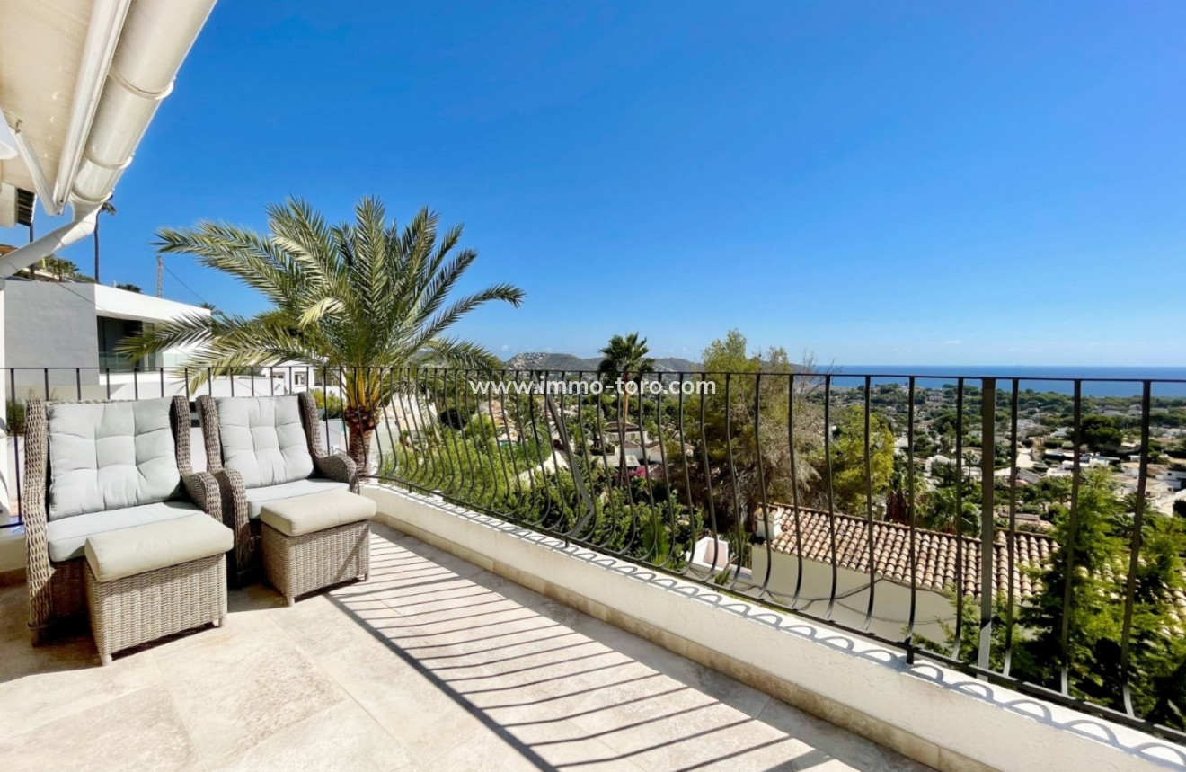 Resale - Villa - Moraira - Benimeit