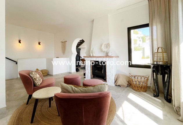 Resale - Villa - Moraira - Benimeit
