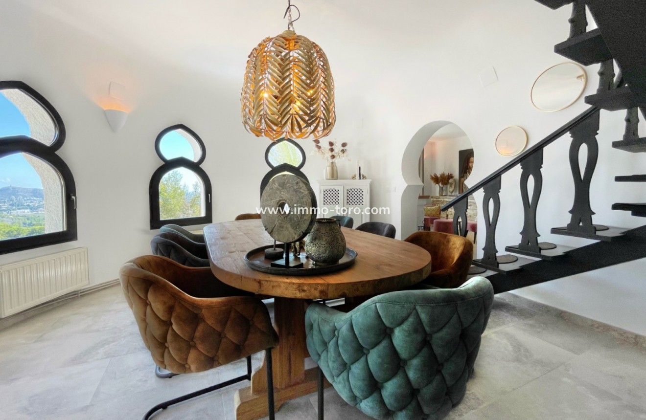 Resale - Villa - Moraira - Benimeit