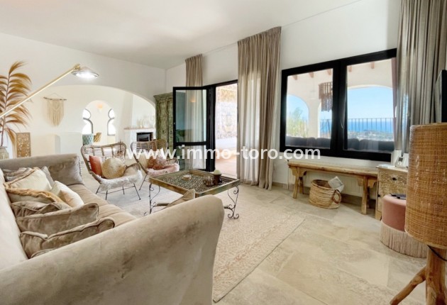 Resale - Villa - Moraira - Benimeit