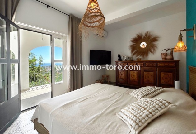 Resale - Villa - Moraira - Benimeit