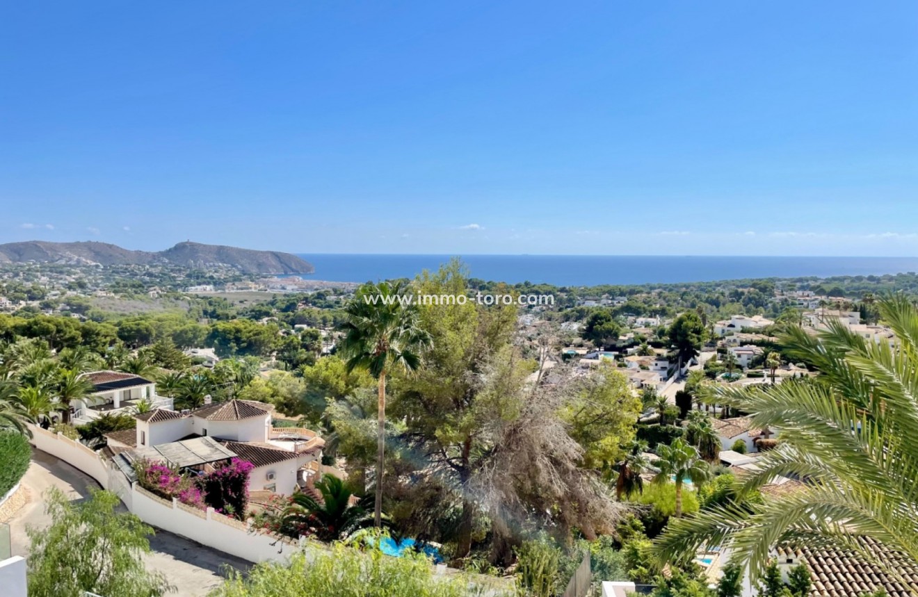 Resale - Villa - Moraira - Benimeit