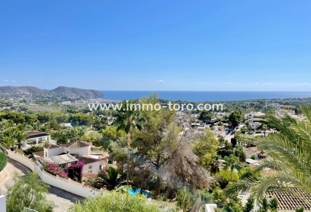 Resale - Villa - Moraira - Benimeit