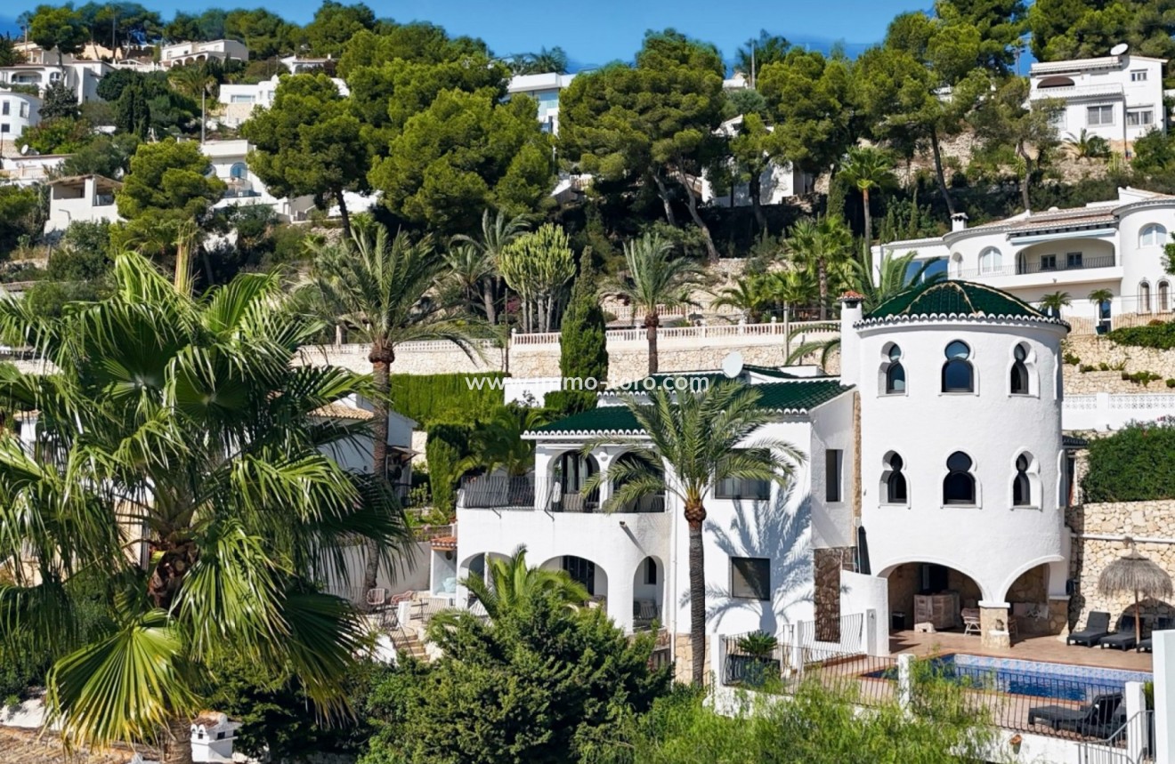 Resale - Villa - Moraira - Benimeit