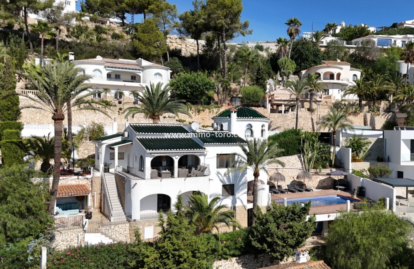 Resale - Villa - Moraira - Benimeit