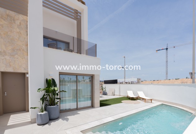 New Build - Detached house / Townhouse - Los Alcázares