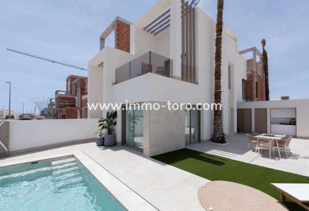 New Build - Detached house / Townhouse - Los Alcázares