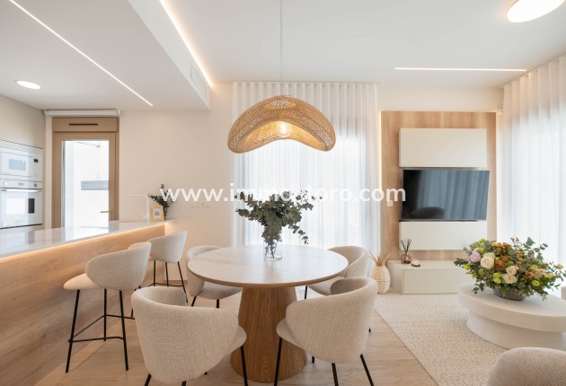 New Build - Detached house / Townhouse - Los Alcázares