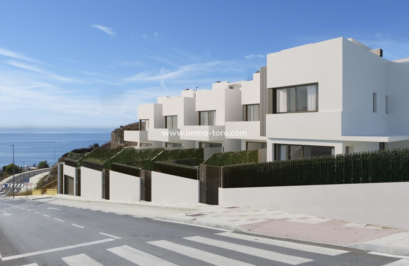 New Build - Detached house / Townhouse - rincon de la victoria - pueblo
