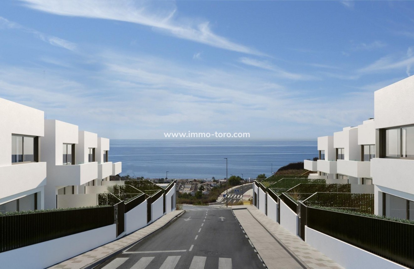 New Build - Detached house / Townhouse - rincon de la victoria - pueblo