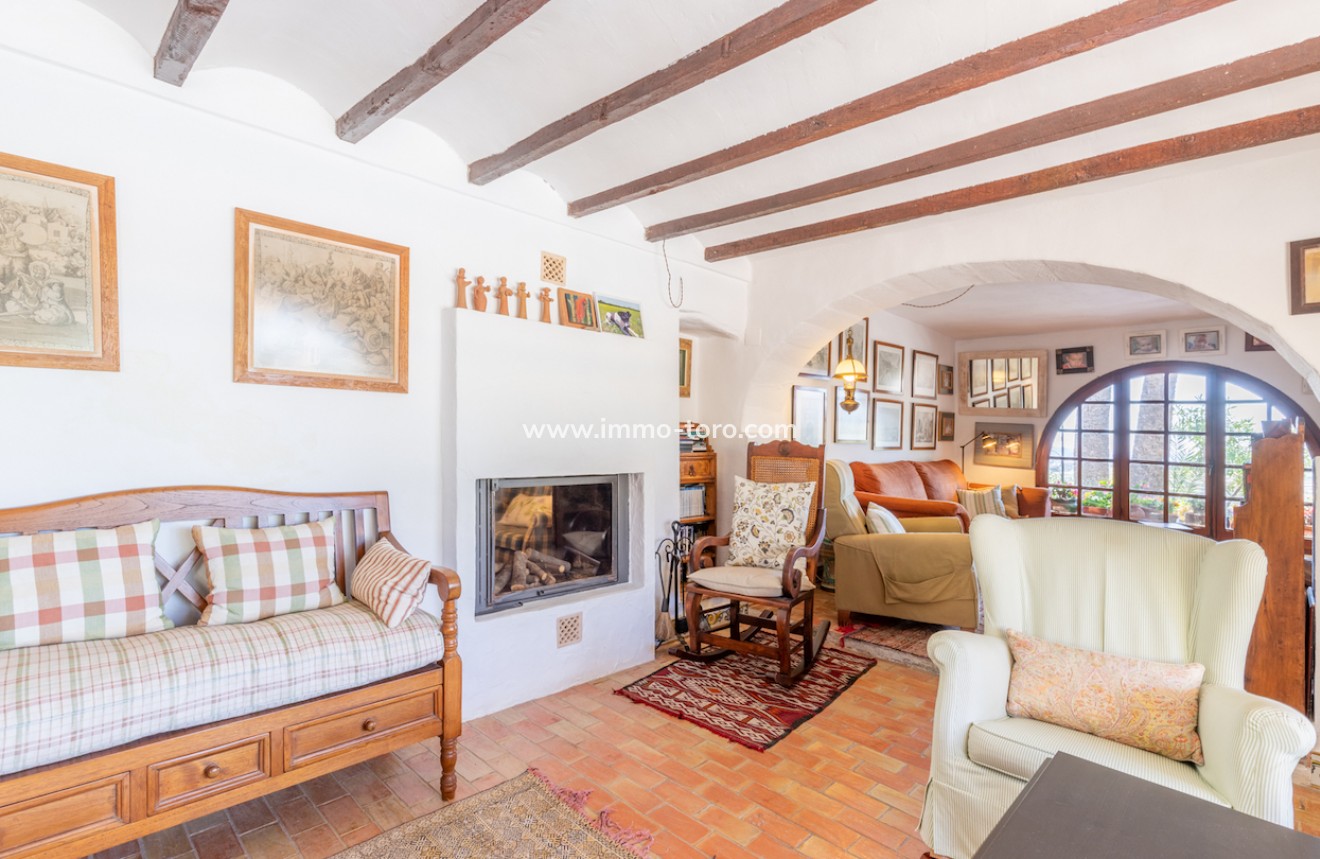 Venta - Villa / Chalet - Teulada - Campo