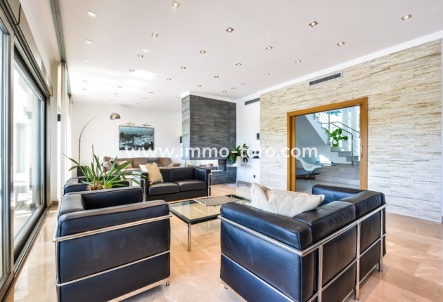 Venta - Villa / Chalet - Benissa - La Fustera