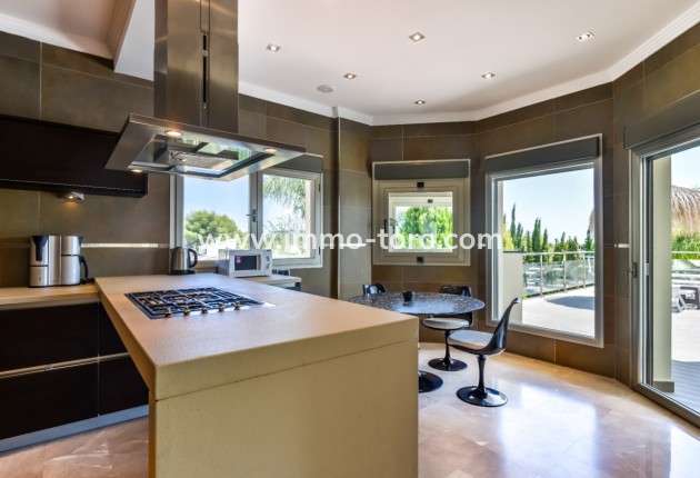 Venta - Villa / Chalet - Benissa - La Fustera