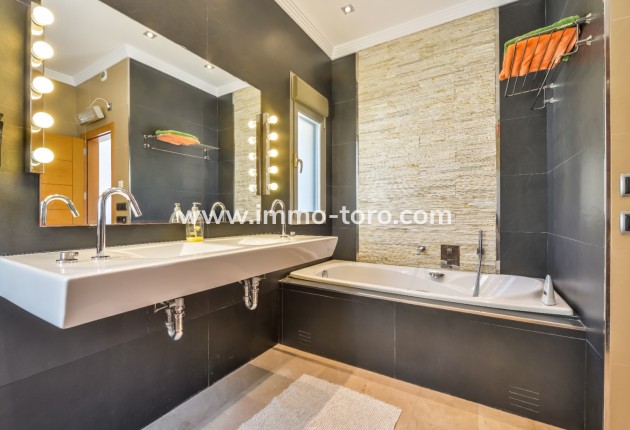 Venta - Villa / Chalet - Benissa - La Fustera