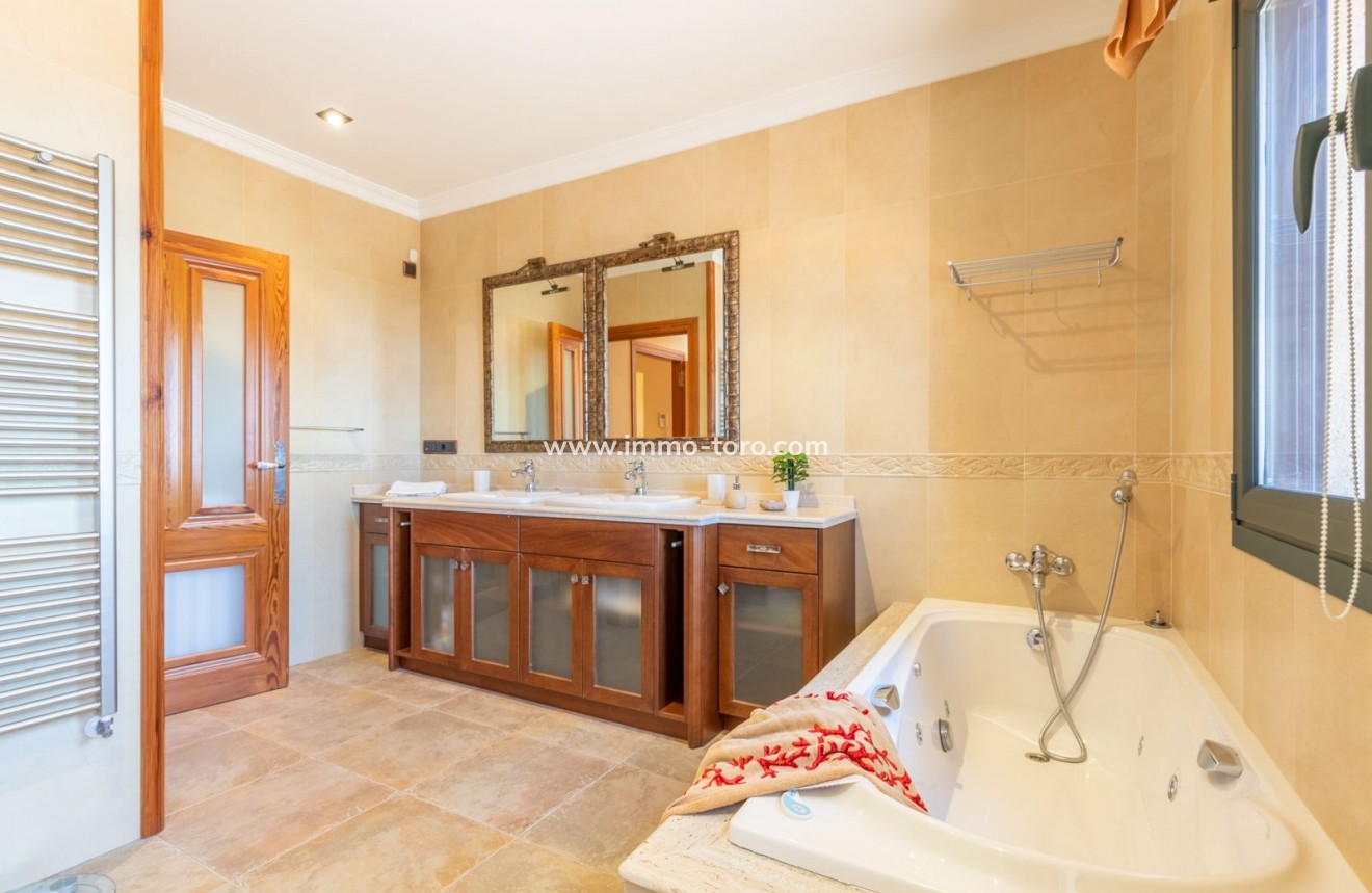 Venta - Villa / Chalet - Benissa - Benimarco