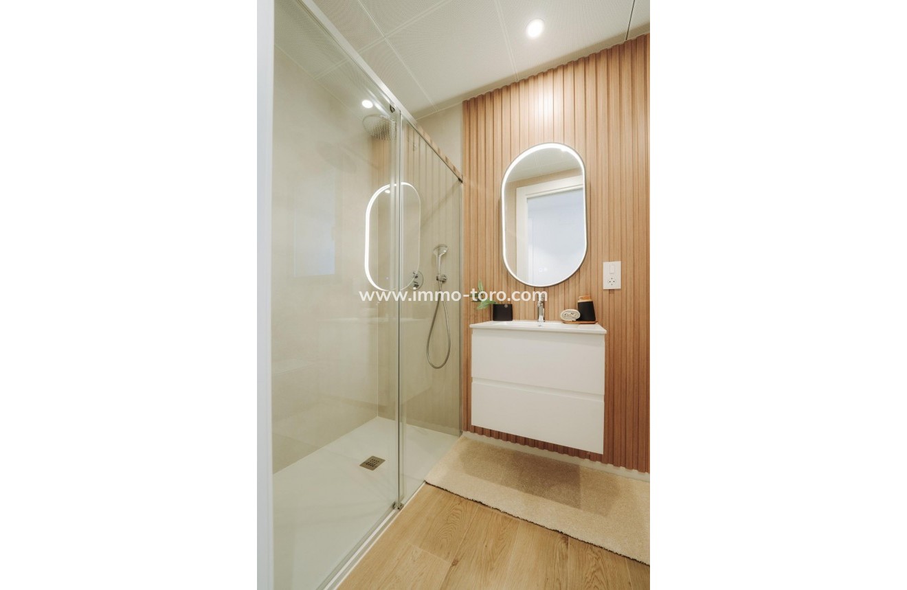 Resale - Apartment - Alfaz del Pi