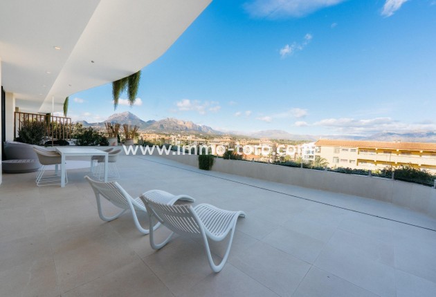 Resale - Apartment - Alfaz del Pi