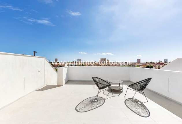 Nueva construcción  - Villa / Chalet - Los Alcázares