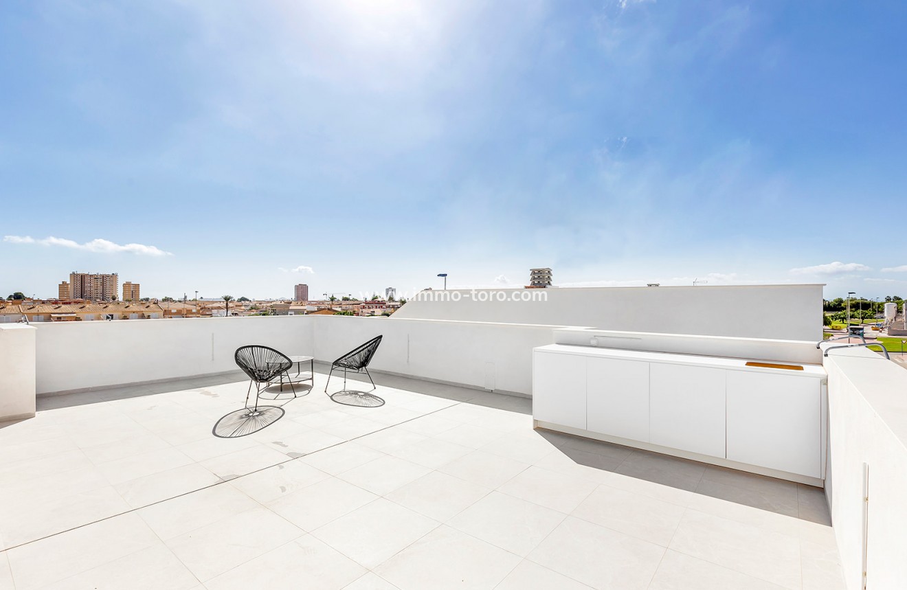 Nueva construcción  - Villa / Chalet - Los Alcázares