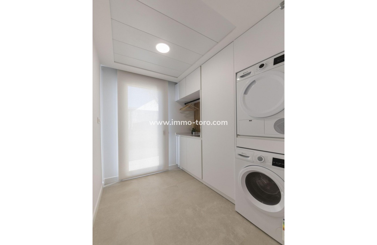 Nueva construcción  - Villa / Chalet - BAÑOS Y MENDIGO - Altaona Golf