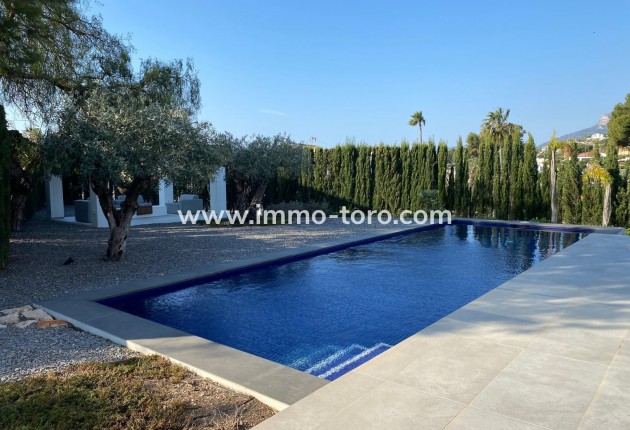 Resale - Villa - Benissa
