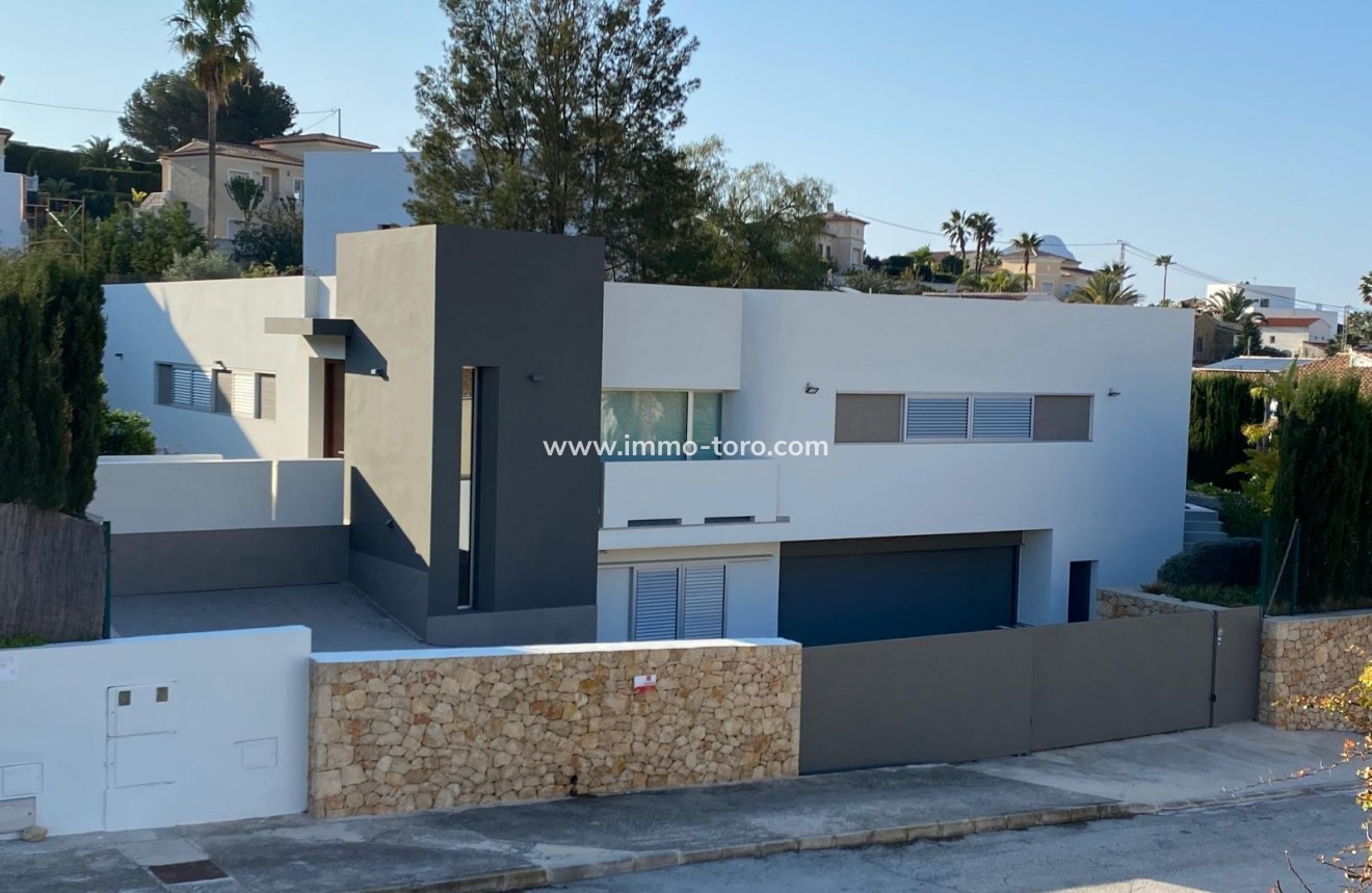 Resale - Villa - Benissa