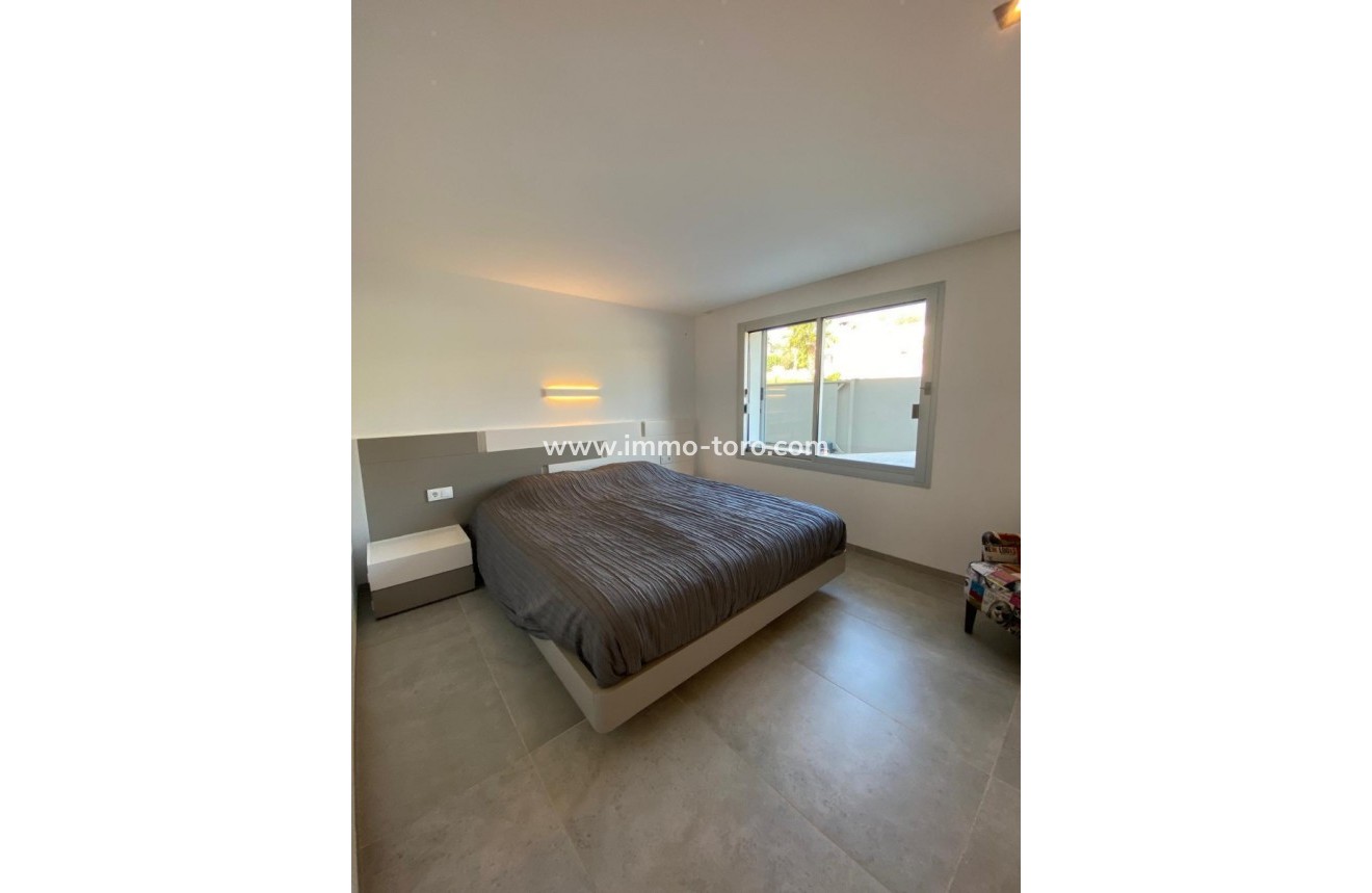 Resale - Villa - Benissa