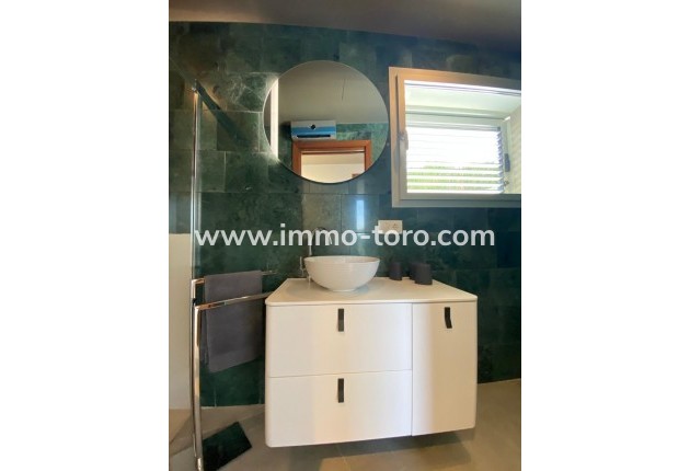 Resale - Villa - Benissa