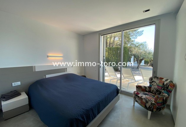 Resale - Villa - Benissa