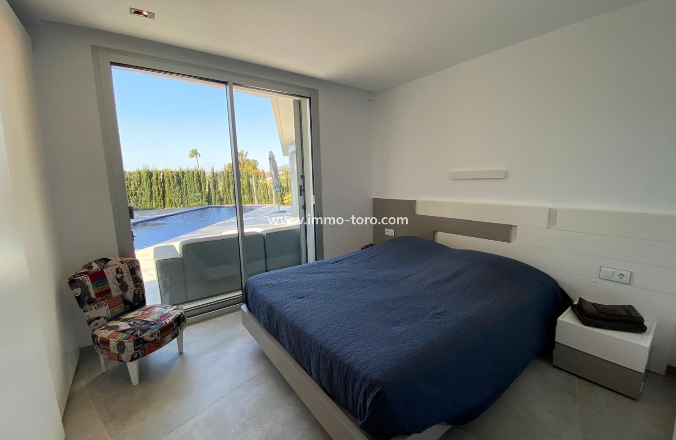 Resale - Villa - Benissa