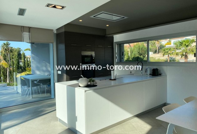 Resale - Villa - Benissa