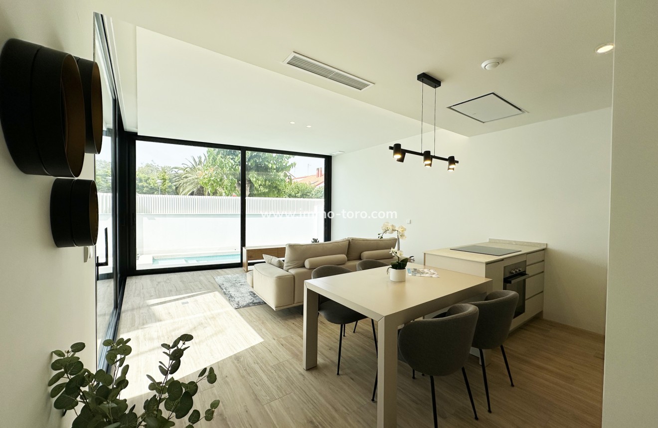 Nueva construcción  - Villa / Chalet - Torre de la Horadada