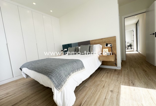 Nueva construcción  - Villa / Chalet - Torre de la Horadada