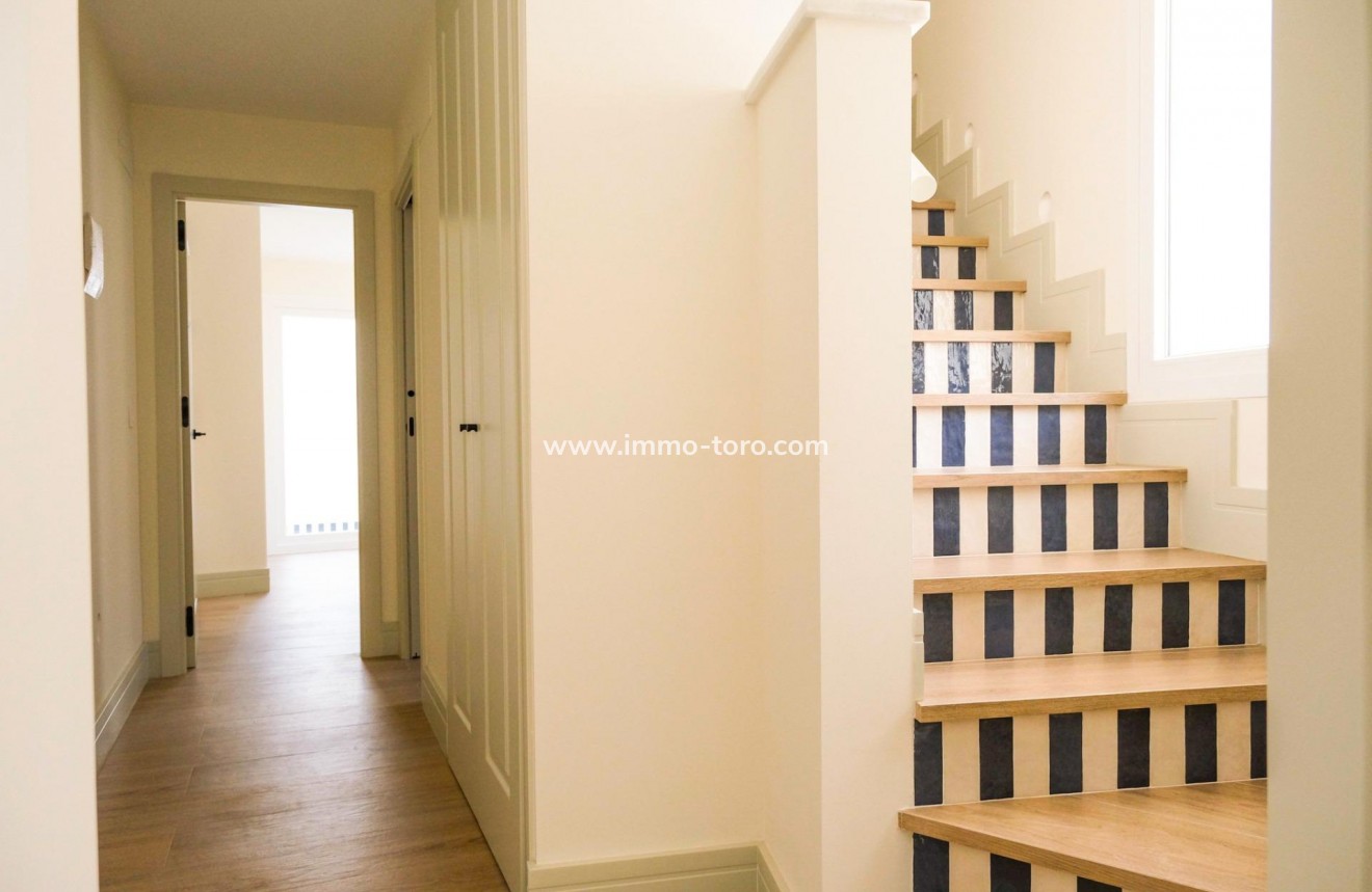 Nieuwbouw - Geschakelde woning - Malaga - Playa de la Malagueta