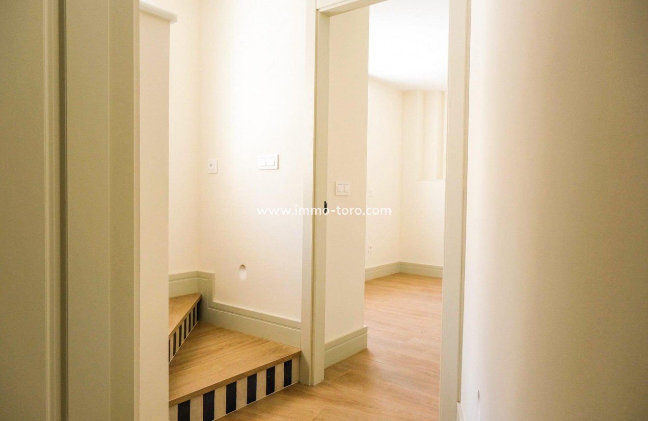 Nieuwbouw - Geschakelde woning - Malaga - Playa de la Malagueta