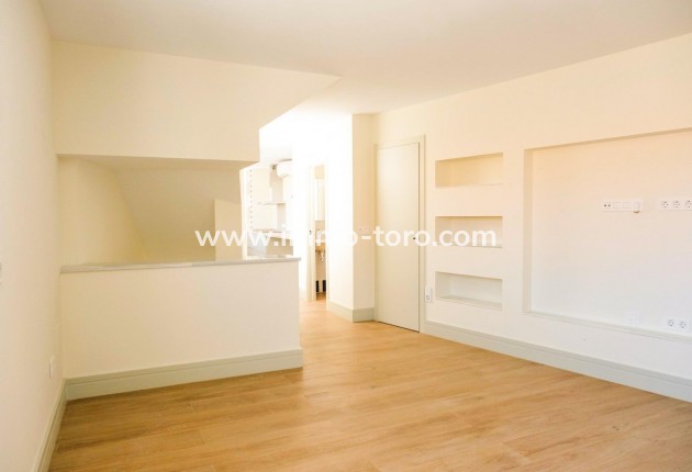 Nieuwbouw - Geschakelde woning - Malaga - Playa de la Malagueta