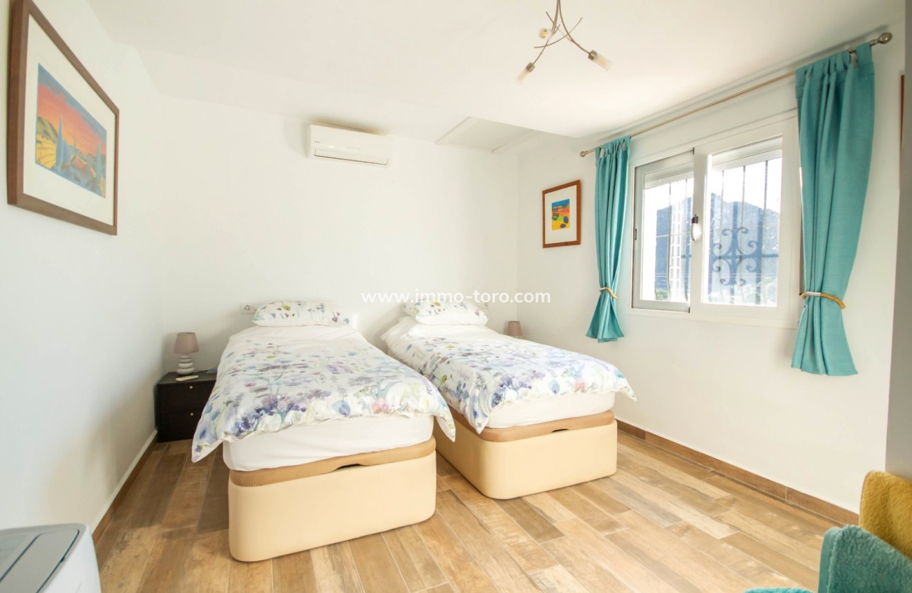 Venta - Villa / Chalet - Orba - El Aspre
