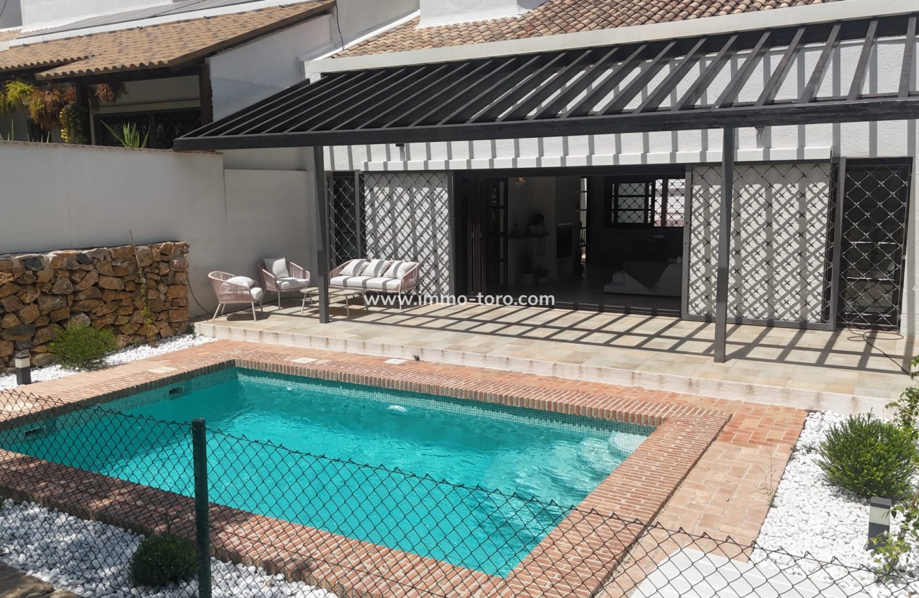 Nueva construcción  - Adosado - Peraleja Golf